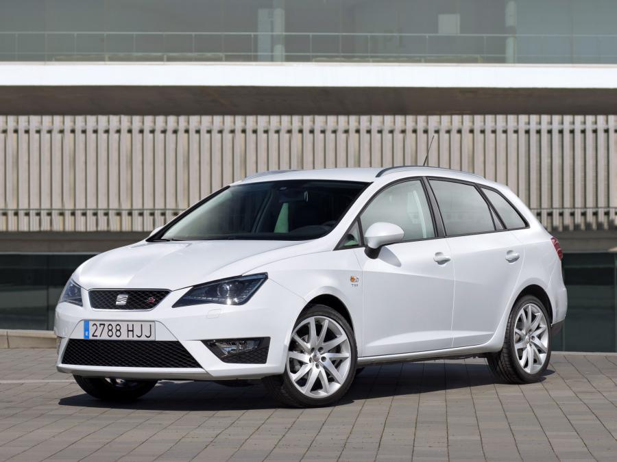  Seat Ibiza ST FR 2012 года  (фото 5 из 13)